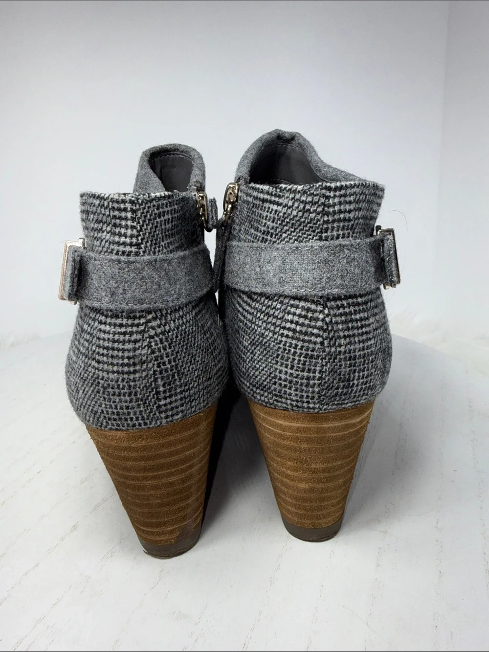 Dr. Scholl's Gray Fold-Over Wedge Ankle Booties
